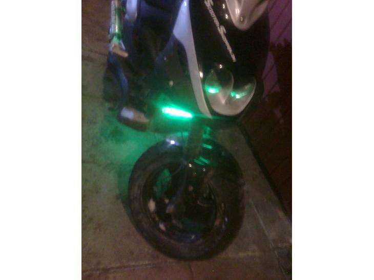 {{currentPhoto.altText}} billede {{currentPhoto.number}}