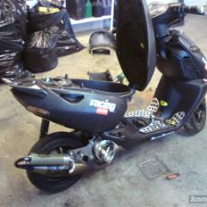 Aprilia Sonic (Byttet til Hot) 