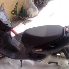 Aprilia sonic GP (SOLGT)