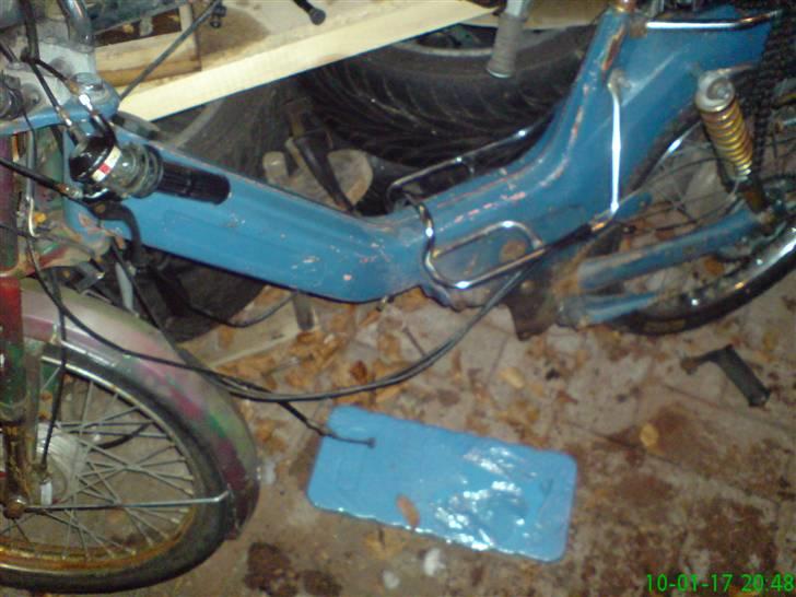 Puch maxi 2 speed - der sker lidt. meget lidt.:) billede 12