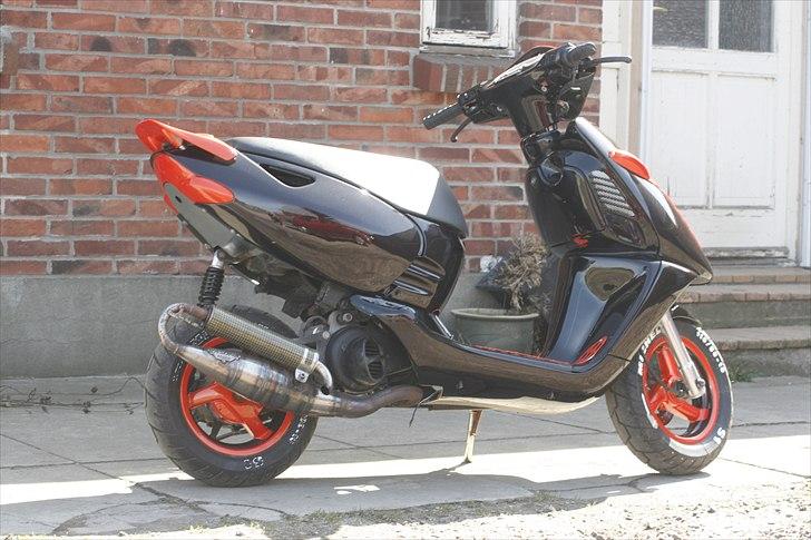 Aprilia sonic LC BigBore 77Cc billede 1