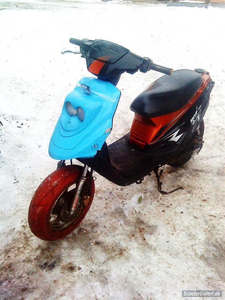 PGO hot 50 solgt for 500 kr billede 5