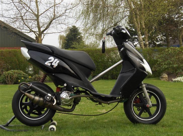 Yamaha Jog R LC TS2  billede 2