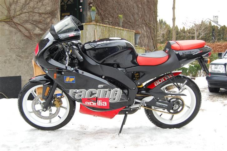 Aprilia RS 50 REPLICA væk billede 1