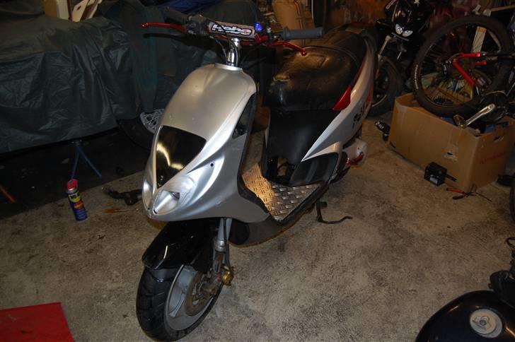 Piaggio NRG SOLGT :'( billede 10