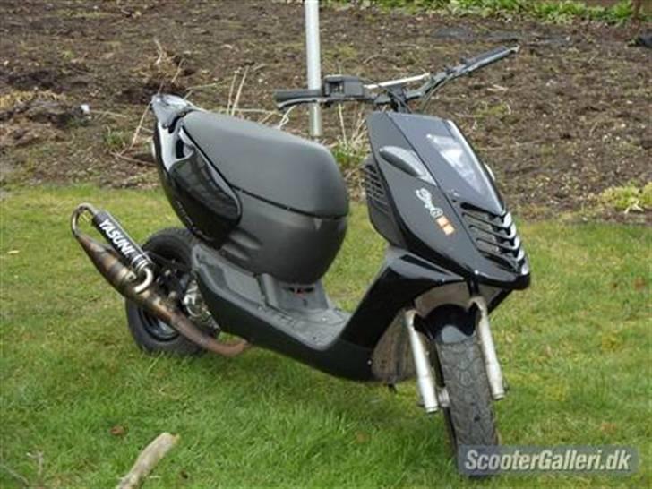 Aprilia Sonic * LC * SOLGT billede 6