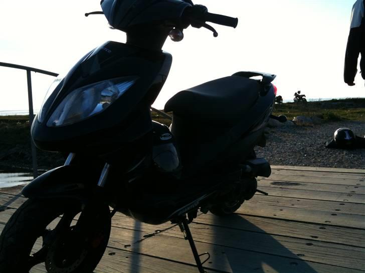 Giantco Stealth 90c Bambus Rakket billede 5