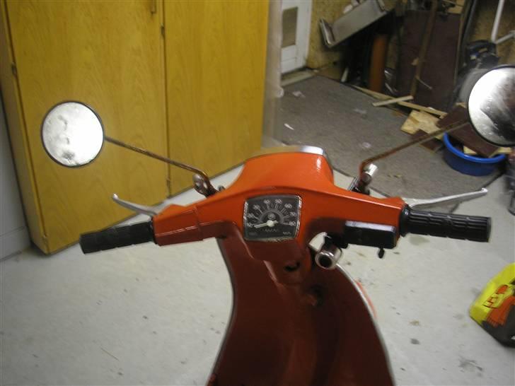 Vespa 50 n  - spejle er ik org, bliver fjernet  billede 2