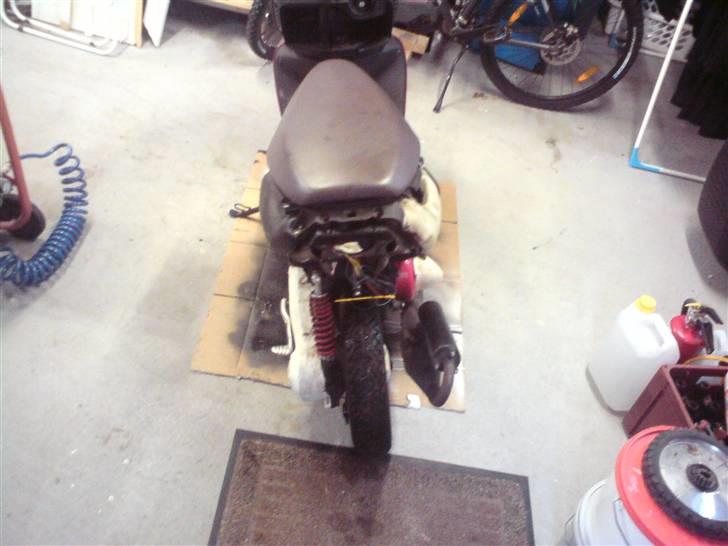 Aprilia sonic - SOLGT billede 5