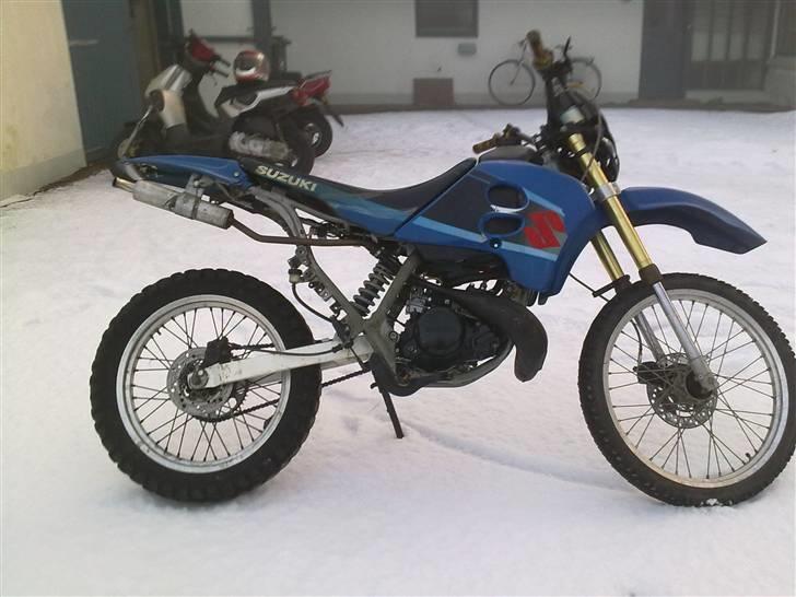 Suzuki rmx billede 4