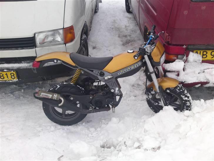 Suzuki street magic >>solgt<< billede 1