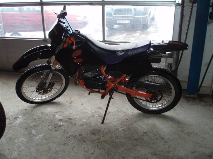 Suzuki RMX Snurrelbass //Efter// Tilsaalg! billede 4