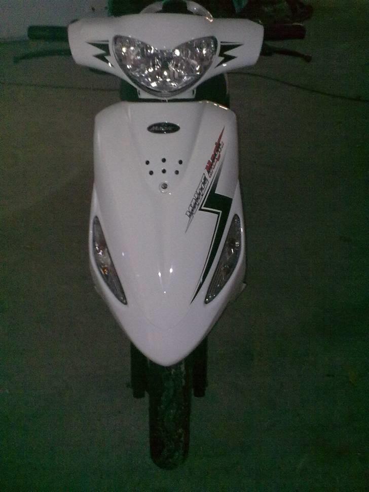 PGO White Magic - Taget i vinteren 2009 billede 3