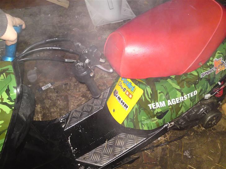 Yamaha jog >>solgt<< billede 4