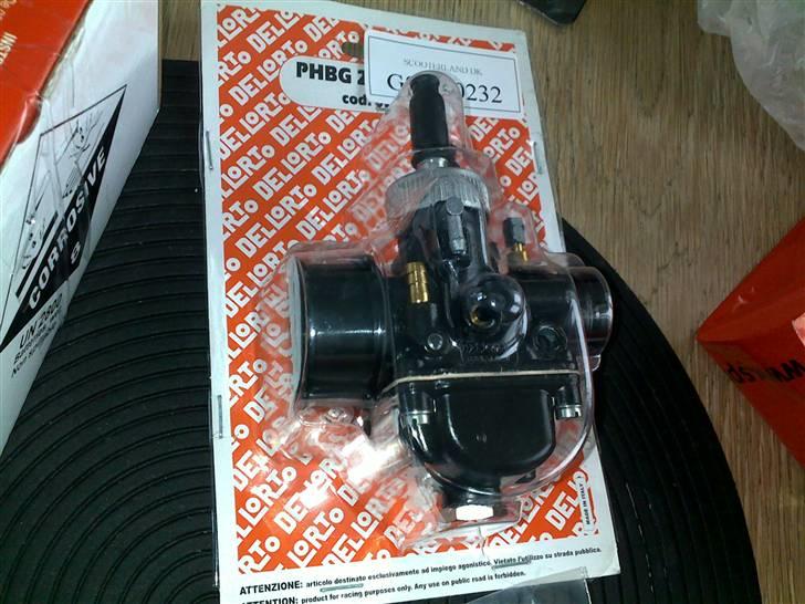 Aprilia Sonic LC S6R billede 5