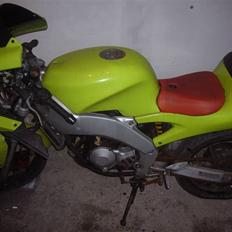 Aprilia RS50 (SOLGT!)