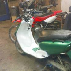 Yamaha neos (nakket:( )