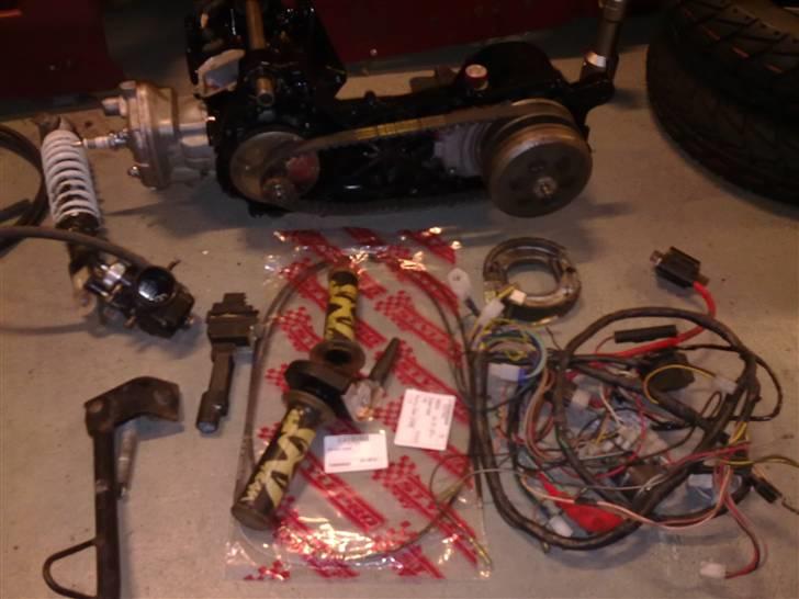 Yamaha Jog AS - LC  FØR billede 6