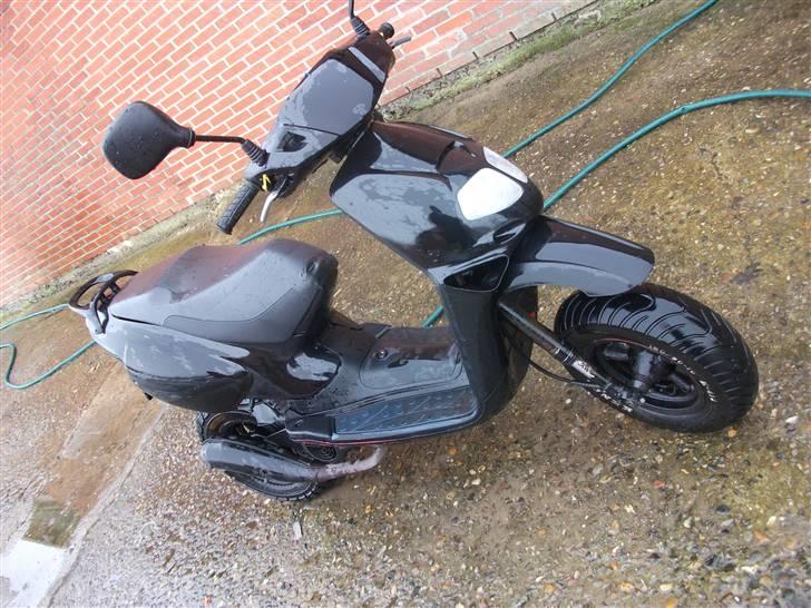 Aprilia rally (SOLGT) billede 1