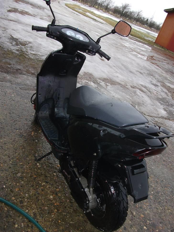 Aprilia rally (SOLGT) billede 2