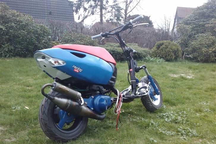 Aprilia Sonic JBL Music (stjålet) - Sådan der den ud lige nu, her den 18 april 2010 billede 3