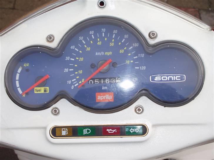 Aprilia sonic.(tøsen)(solgt) billede 4