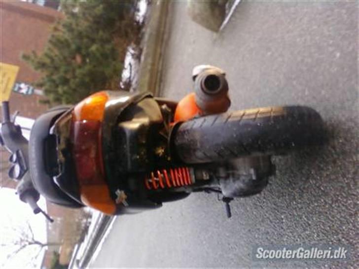 Gilera stalker bytte til jog as - lånt af tidliger ejer billede 3