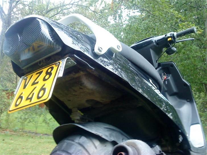 PGO hot 50 > BLACK LADY < - D. 4 - 10 - 10 med home made nr. plade holder billede 8