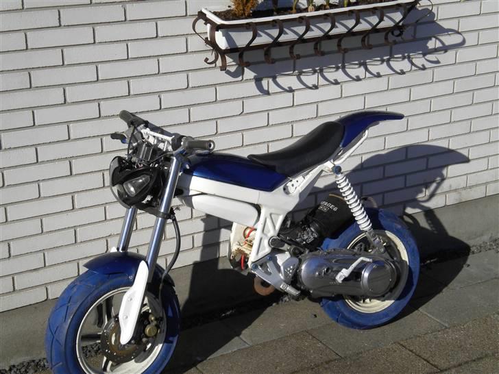 Suzuki Street Magic >>SOLGT<< billede 4