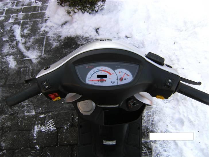 Sym DD50 TILSALG byd en pris billede 9