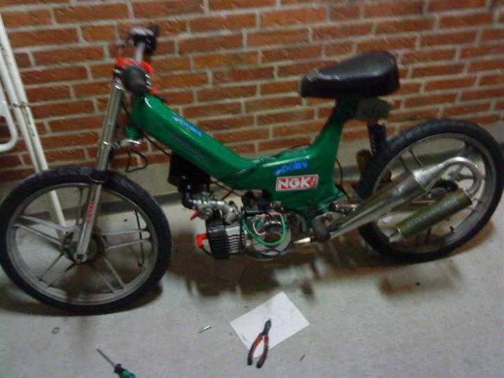 {{currentPhoto.altText}} billede {{currentPhoto.number}}