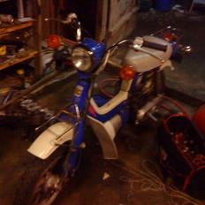 Suzuki FZ50 ~BYTTET~