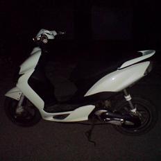 Yamaha Jog R  (SOLGT)