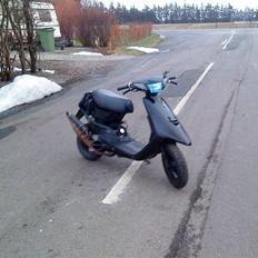 Yamaha jog ac *baneracer*STJÅLET