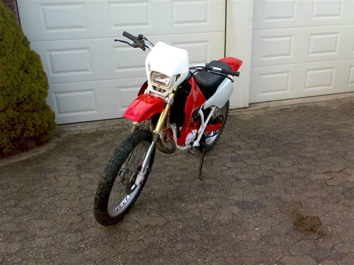 Suzuki RMX [ SOLGT ] billede 1