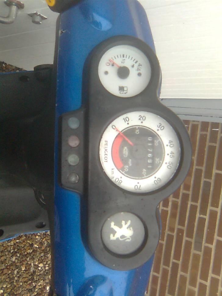 Peugeot s-f 2  tilsalg 2000.- billede 5