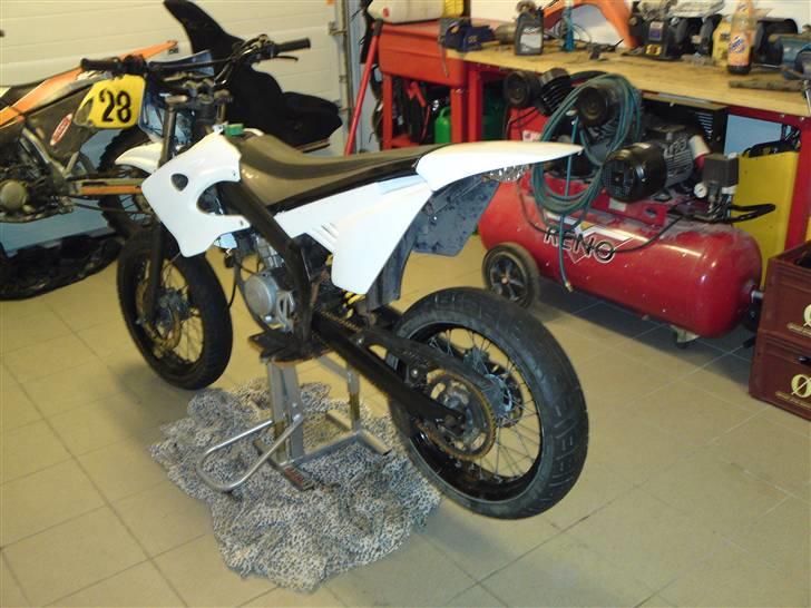 Derbi Senda solgt ;( - ny malet skjolde:) billede 12