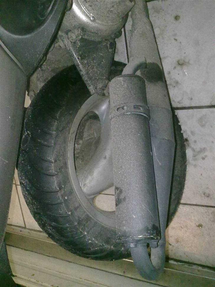 Yamaha Neos Død:( billede 4