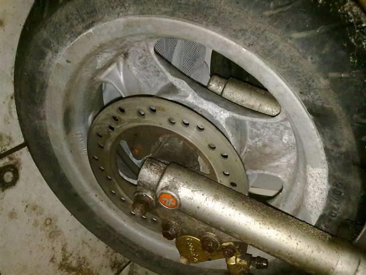 Yamaha Neos Død:( billede 6