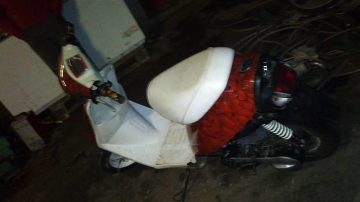 Yamaha jog fs(solgt) billede 6