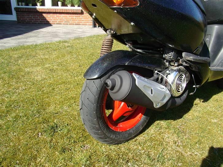 Aprilia Sonic Glimmerbøssen Solgt billede 4