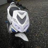 Peugeot speedfight 2 solgt 