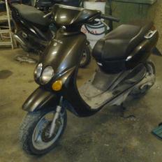 Yamaha Neos (Solgt=raceren)