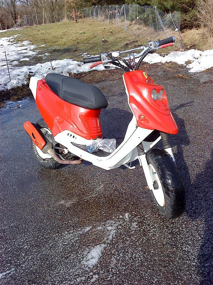 PGO hot f50 byttet billede 3