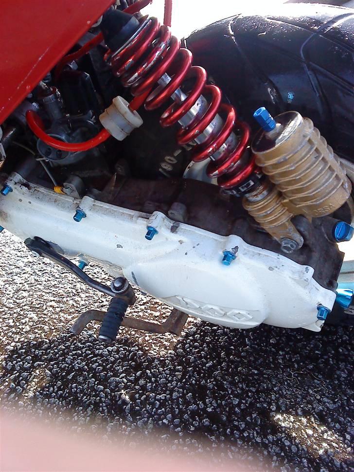 PGO hot f50 byttet billede 7