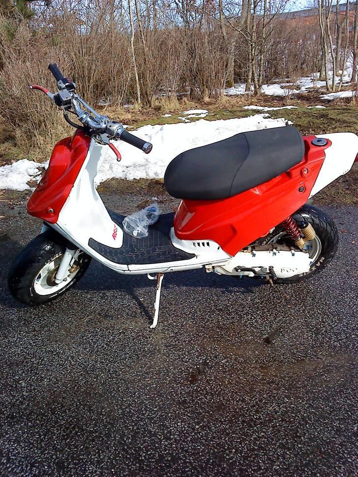 PGO hot f50 byttet billede 9