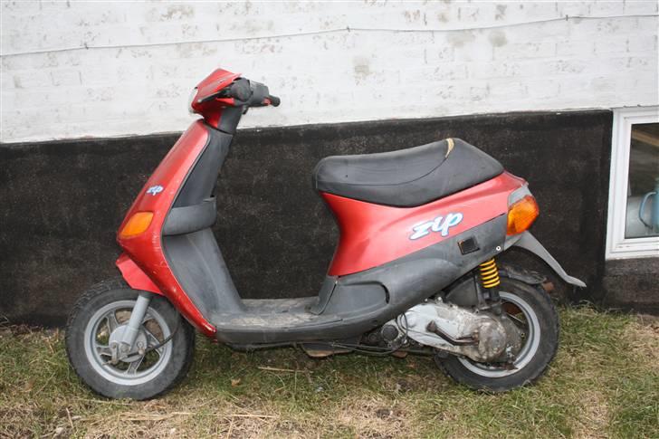 Piaggio zip/solgt billede 1