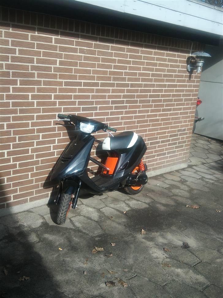 Yamaha Jog Fs (SOLGT) billede 2