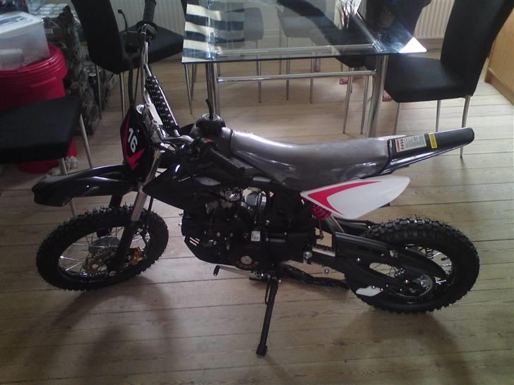 MiniBike Dirtbike 125cc billede 1