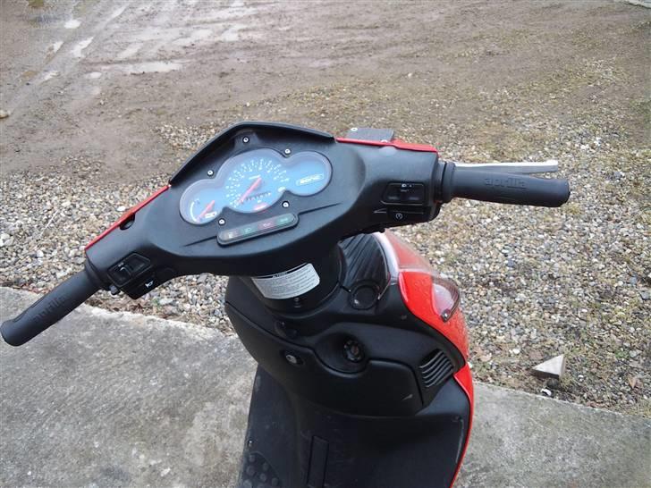 Aprilia sonic (SOLGT) billede 5